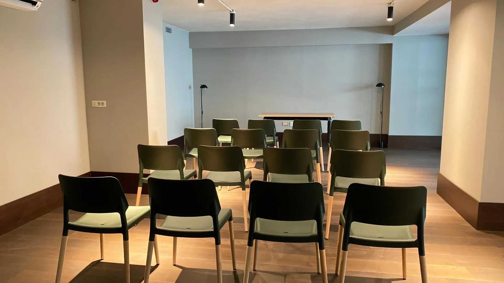 Onix Fira Hotel Barcelona 3*,