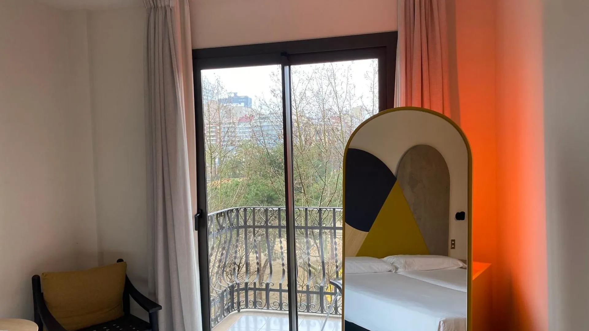 Onix Fira Otel Barselona 3*,  İspanya