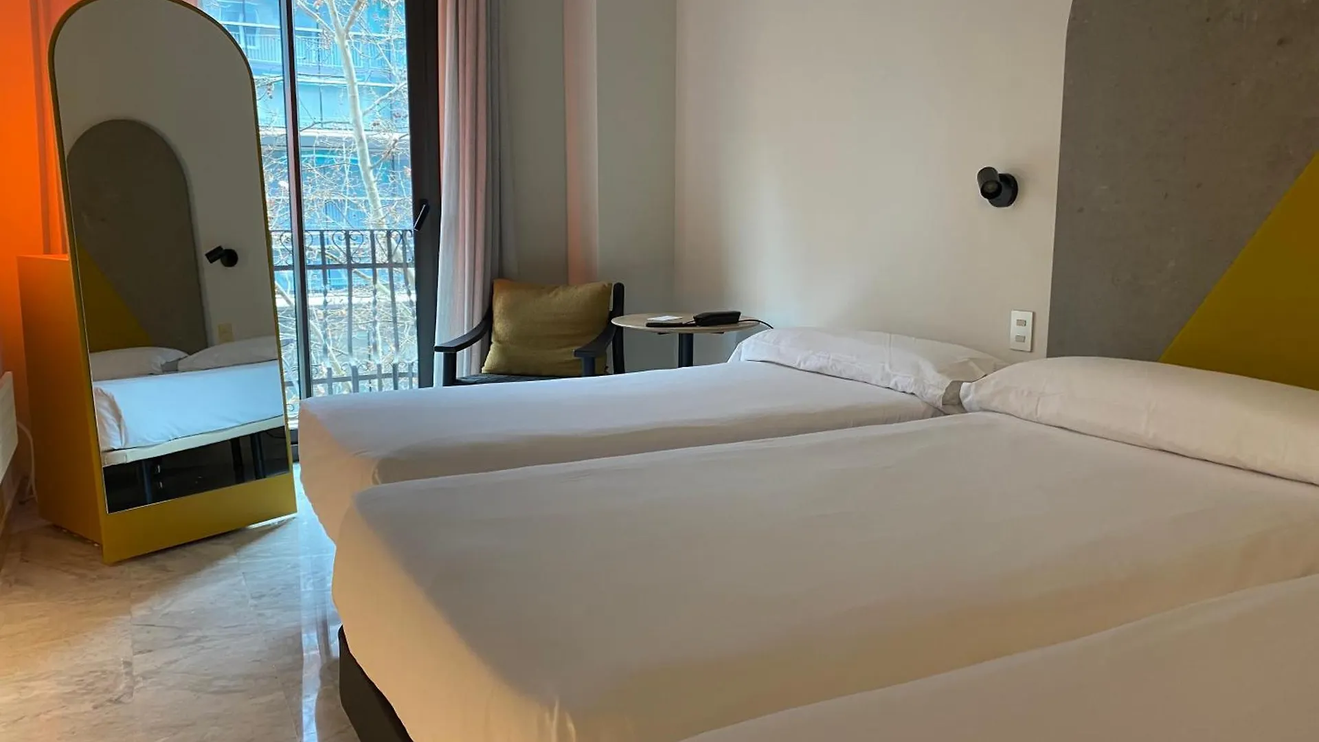 Onix Fira Otel Barselona