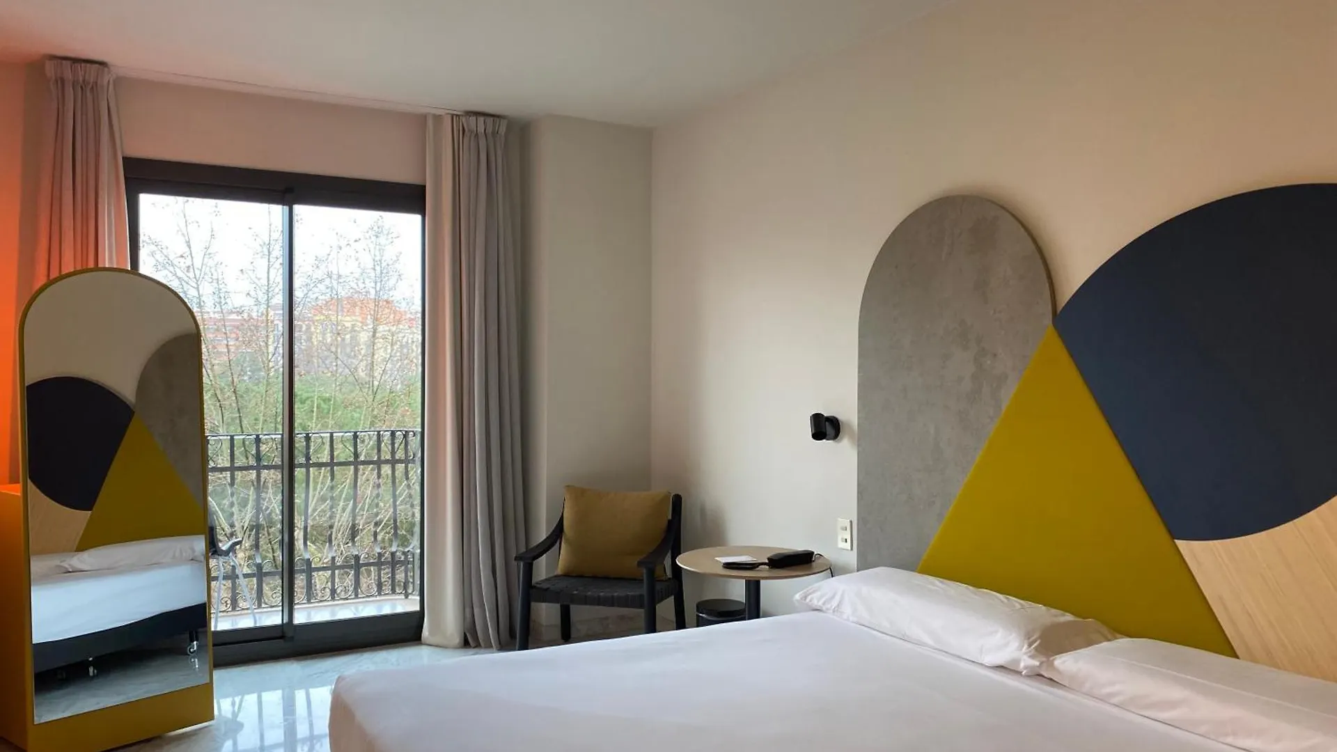 Onix Fira Hotel Barcelona 3*,  Spain