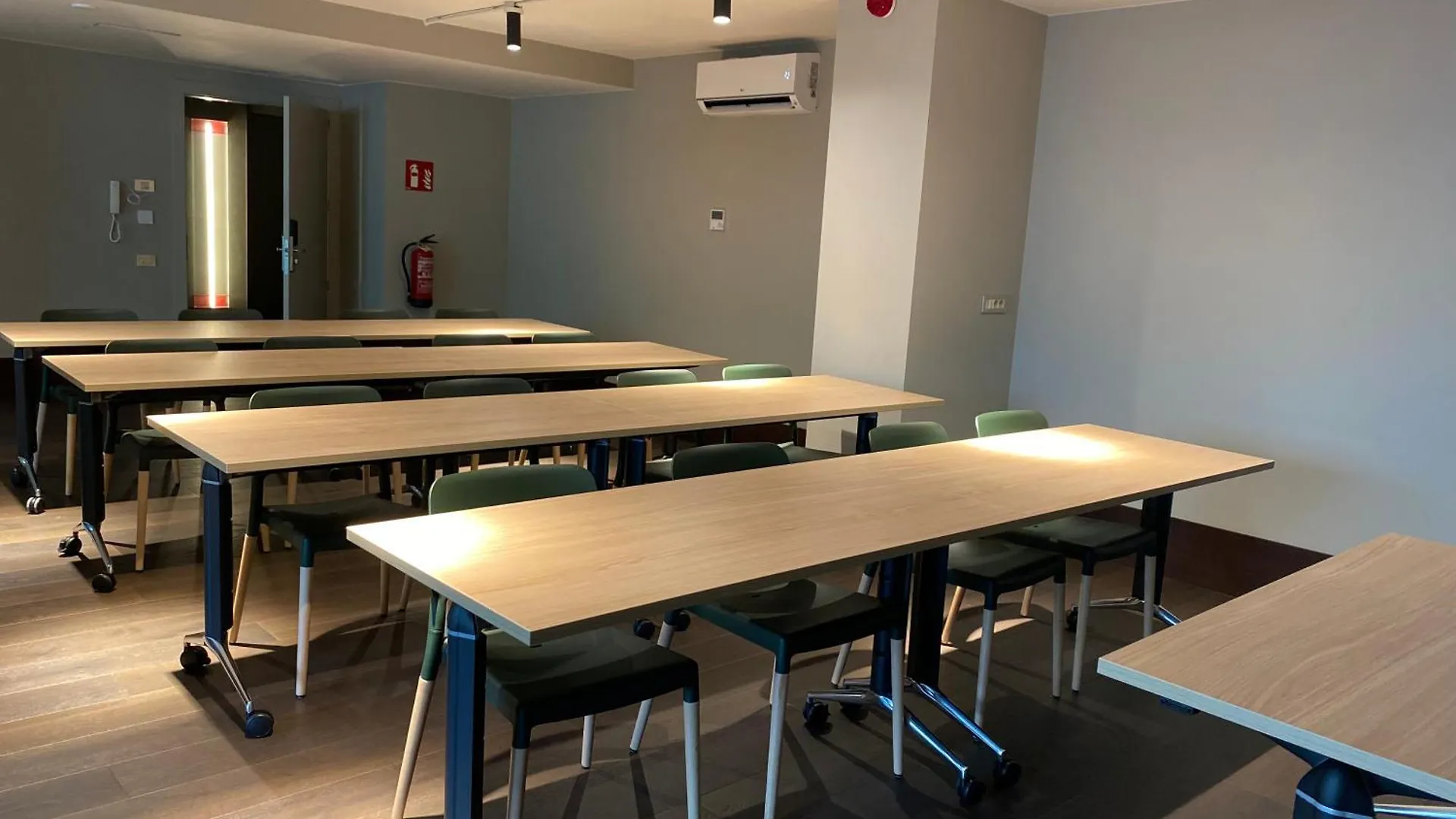 Onix Fira Hotel Barcelona 3*,  Espanha