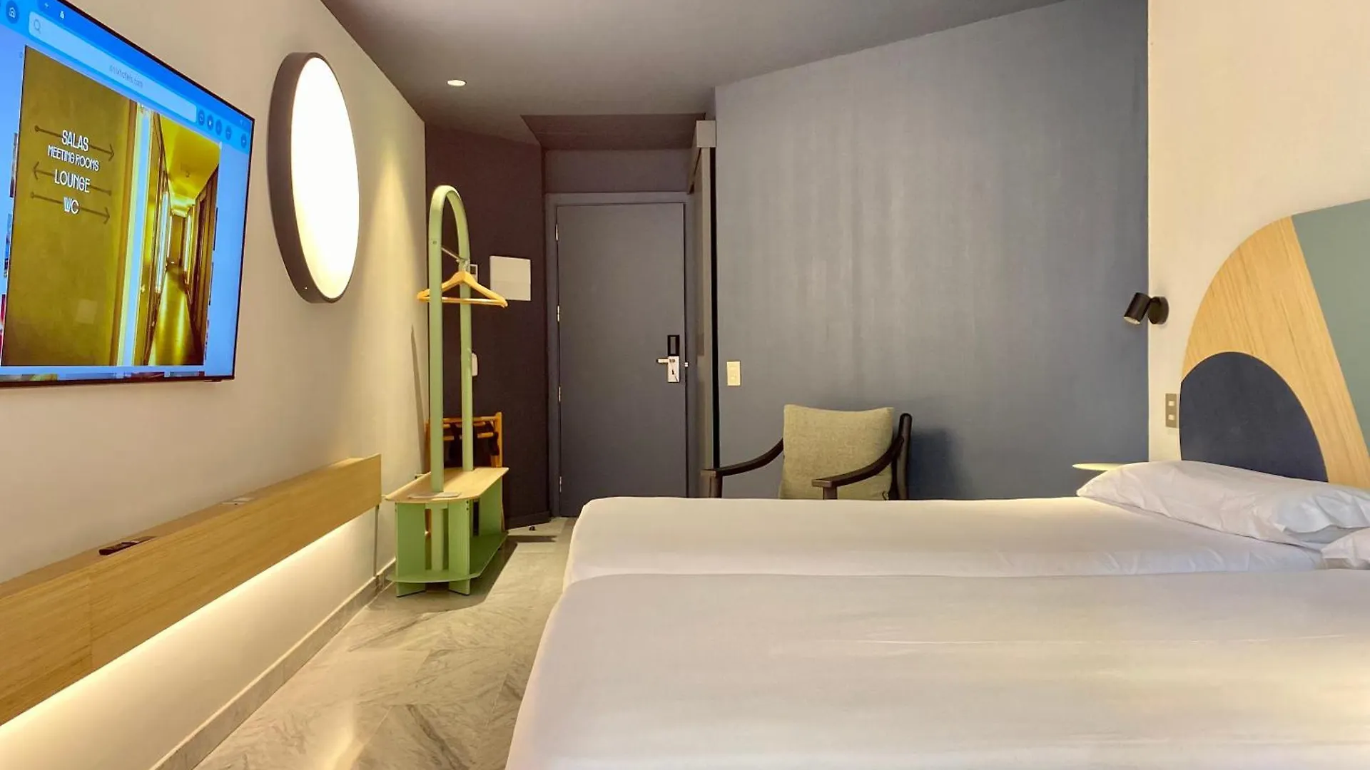 ***  Onix Fira Hotel Barcelona Spain